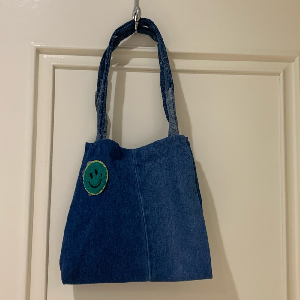 HANDMADE SMALL SMILEY-FACE JEAN TOTE BAG